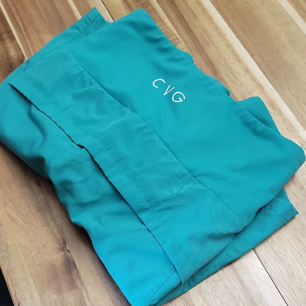 Women's CVG Teal Runninh Shorts, Very Lightly Used, Size XL